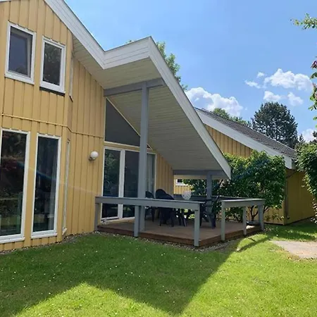 Skandinavisches In Mirow Holiday home Granzow