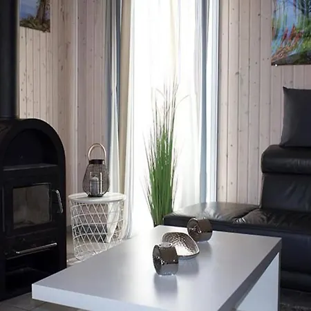 בית נופש Skandinavisches In Mirow *